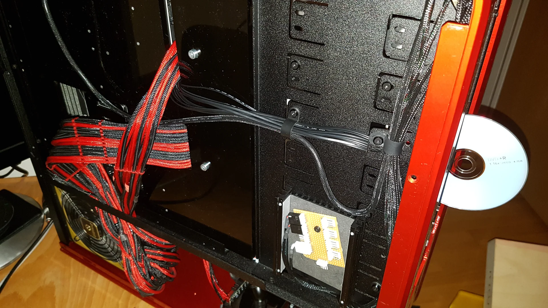 TJ07 BloodMod Dormant Red: zusätzliche Projektaufnahme 105